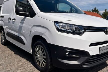 Toyota Proace (Verso) 94.500 km 11.970 &euro; Bielefeld 33605
