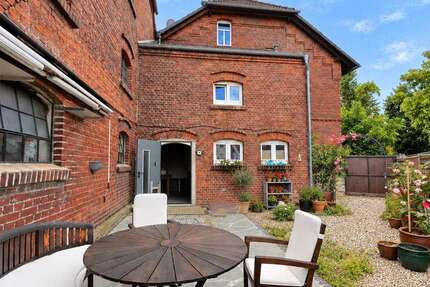 Haus Lippstadt / Benninghausen Benninghausen - 6 Zimmer, 232 m&sup2;, 399.980&euro; | Angebot:27357911