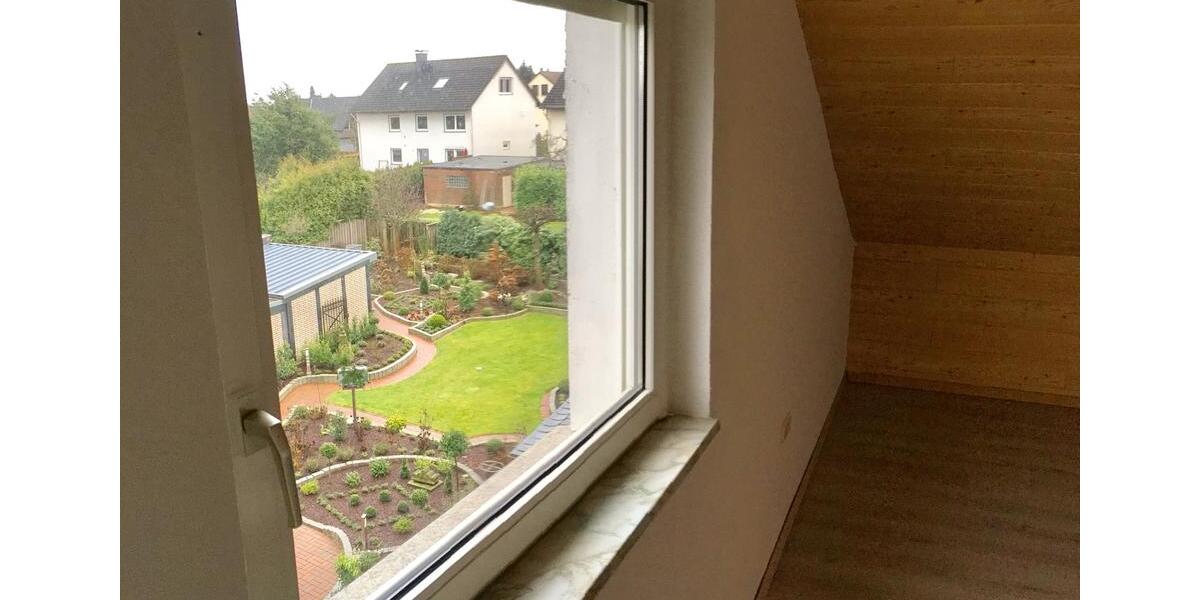 Dachgeschoßwohnung Bielefeld Heepen - 3 Zimmer, 70 m&sup2;, 130.000&euro; | Angebot:26877296