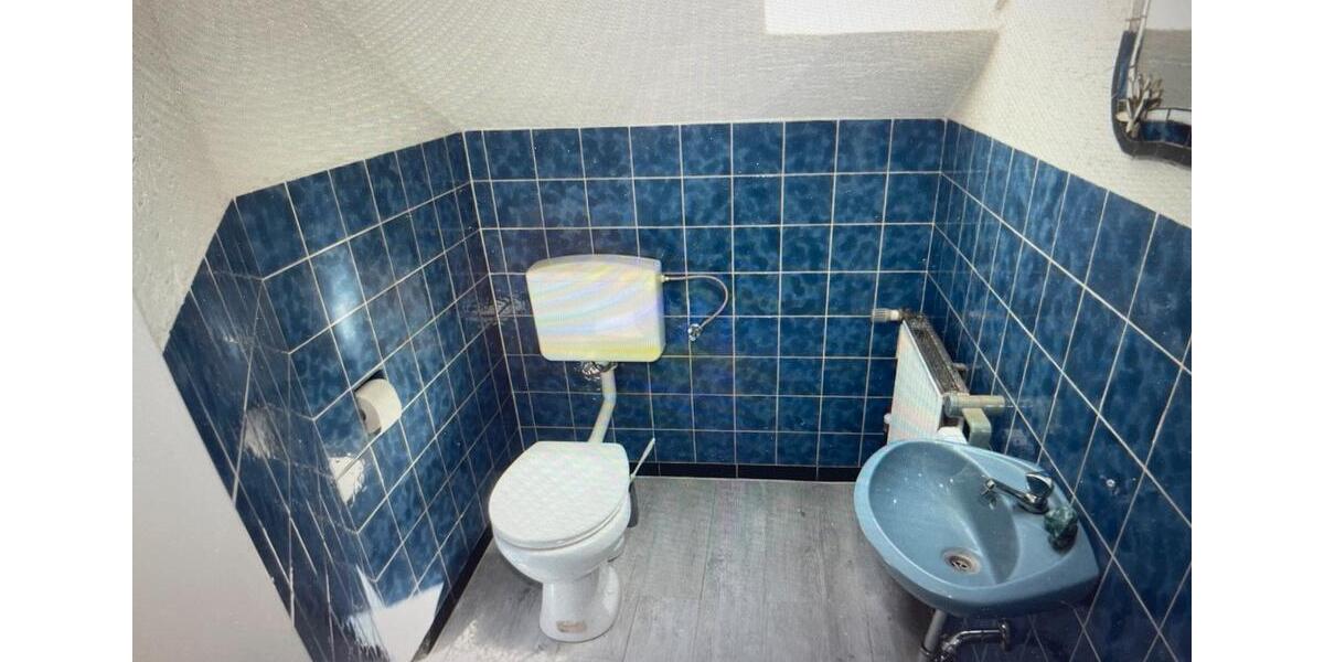 Doppelhaushälfte Ennigerloh - 10 Zimmer, 230 m&sup2;, 299.000&euro; | Angebot:27416407