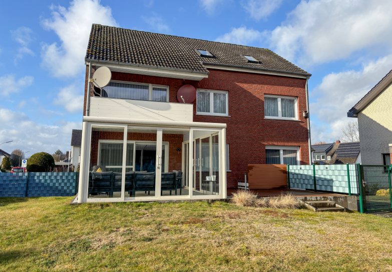 Einfamilienhaus Herzebrock-Clarholz Clarholz - 7 Zimmer, 140 m&sup2;, 419.000&euro; | Angebot:26056428