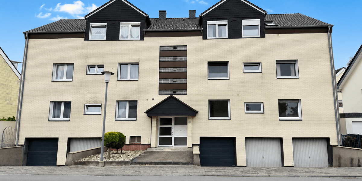Etagenwohnung Lippstadt Overhagen - 5 Zimmer, 95 m&sup2;, 199.900&euro; | Angebot:27478687