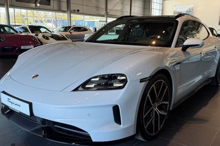 Porsche Taycan 3.500 km 159.800 &euro; Bielefeld 33719