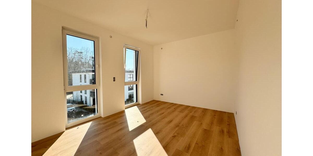 Etagenwohnung Bielefeld Sennestadt - 3 Zimmer, 86 m&sup2;, 1.080&euro; | Angebot:26338395
