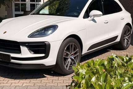 Porsche Macan 48.000 km 57.800 &euro; Gütersloh 33335