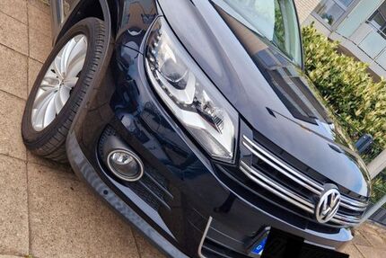 VW Tiguan 64.712 km 15.300 &euro; Bielefeld 33649