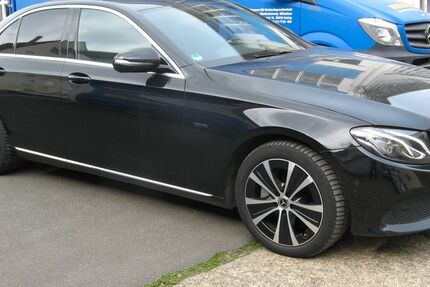 Mercedes-Benz E 300 65.000 km 28.000 &euro; Bielefeld 33613
