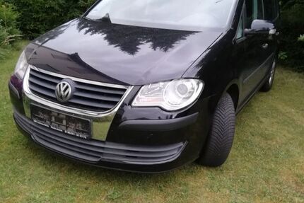 VW Touran 243.000 km 2.999 &euro; Bielefeld 33729