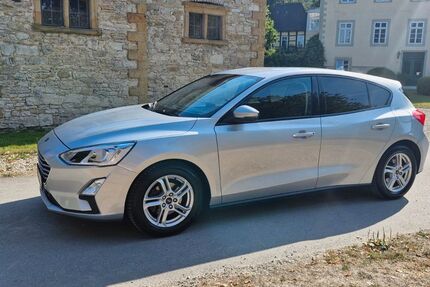 Ford Focus 68.000 km 11.800 &euro; Bielefeld 33605