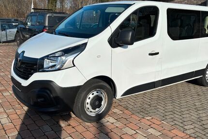 Renault Trafic 248.300 km 11.999 &euro; Versmold 33775