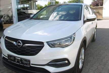 Opel Grandland X 95.000 km 10.900 &euro; Bielefeld 33739
