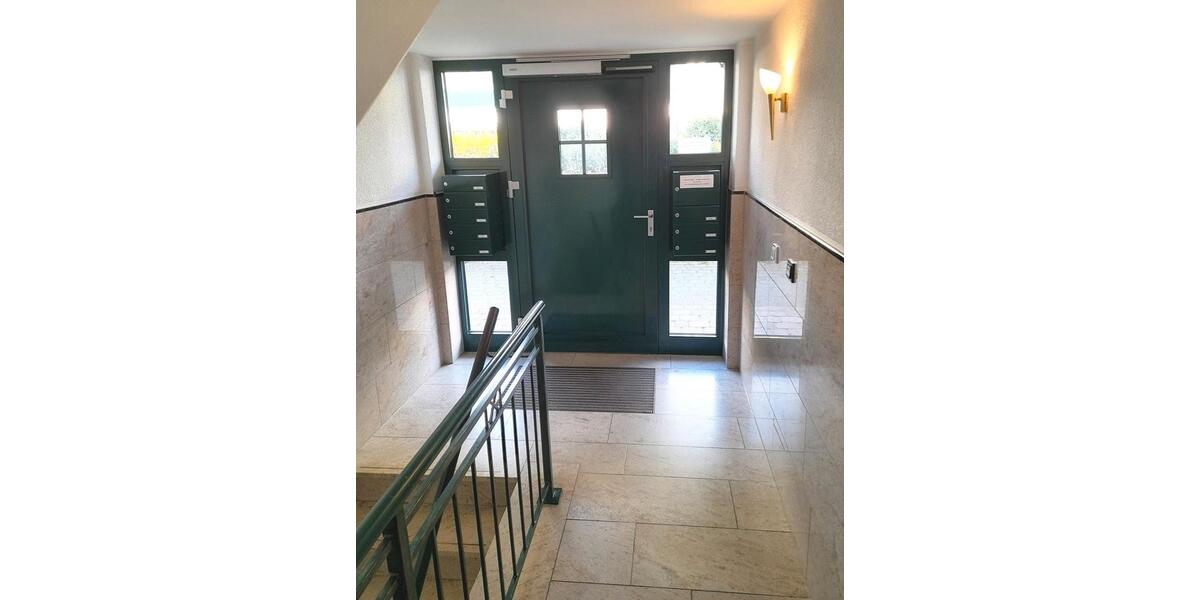 Etagenwohnung Schloß Holte-Stukenbrock Stukenbrock - 3 Zimmer, 80 m&sup2;, 280.000&euro; | Angebot:26814318