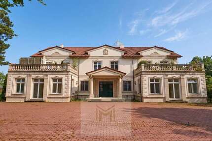 Haus Versmold - 12 Zimmer, 498 m&sup2;, 1.999.000&euro; | Angebot:26764911