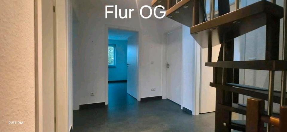 Einfamilienhaus Lage - 7 Zimmer, 144 m&sup2;, 530.000&euro; | Angebot:26750436
