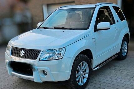 Suzuki Grand Vitara 124.082 km 4.900 &euro; Enger 32130