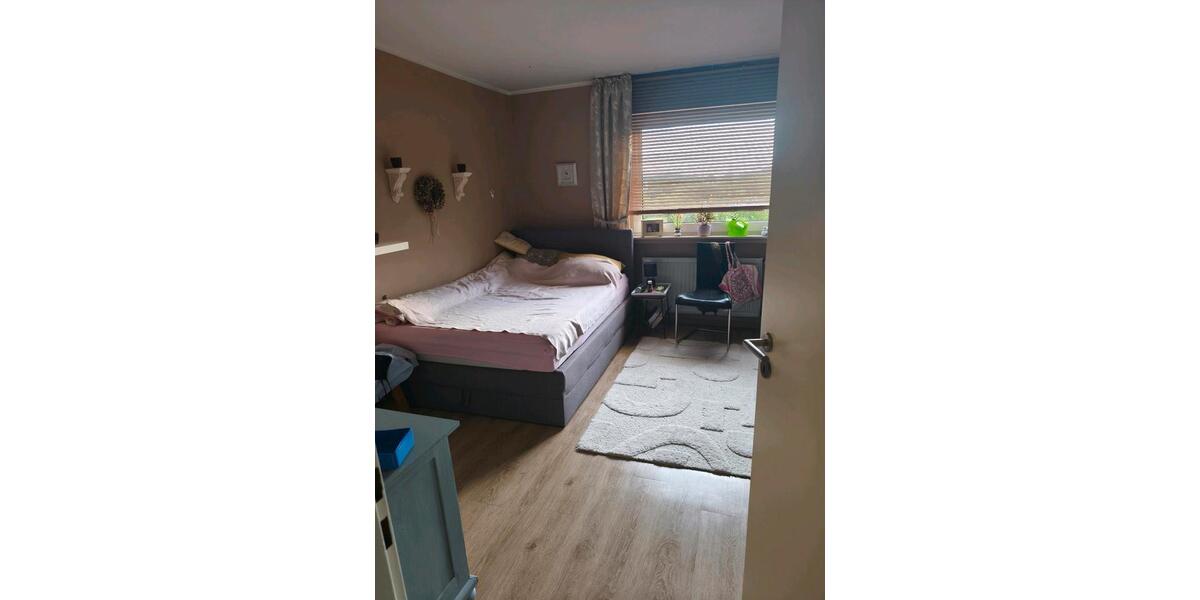 Doppelhaushälfte Oelde - 4 Zimmer, 150 m&sup2;, 250.000&euro; | Angebot:27463690