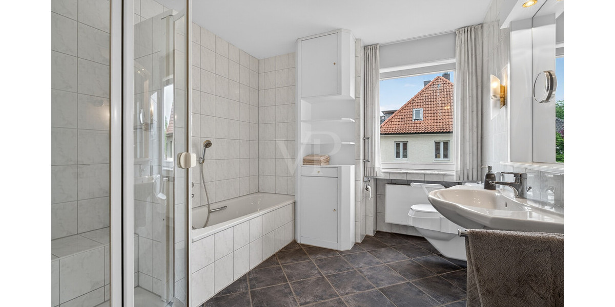 Viel Platz für die ganze Familie – Einfamilienhaus mit Einliegerwohnung und großem Traumgrundstück - Einfamilienhaus Oelde Oelde | Angebot:26689959