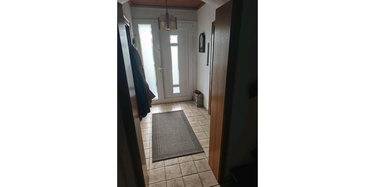 Doppelhaushälfte Oelde - 4 Zimmer, 150 m&sup2;, 250.000&euro; | Angebot:27463690