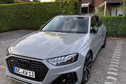 Audi RS4 57.000 km 61.900 &euro; Oelde 59302