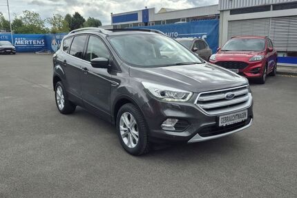 Ford Kuga 63.600 km 15.690 &euro; Lippstadt 59557