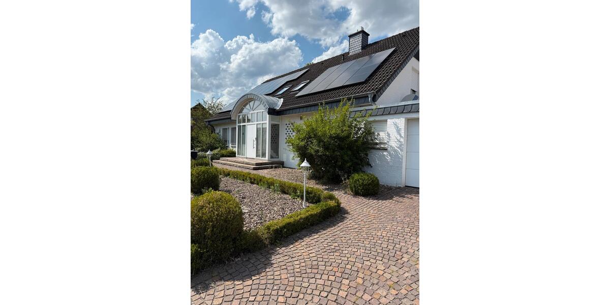 Einfamilienhaus Oelde - 8 Zimmer, 245 m&sup2;, 460.000&euro; | Angebot:27096810