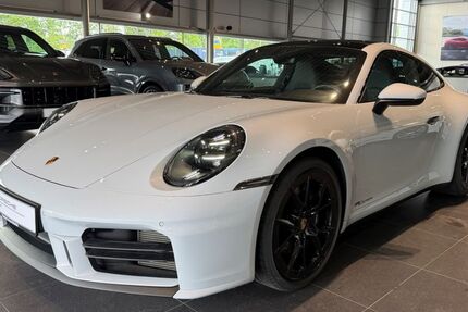 Porsche 992 17.365 km 136.800 &euro; Bielefeld 33719