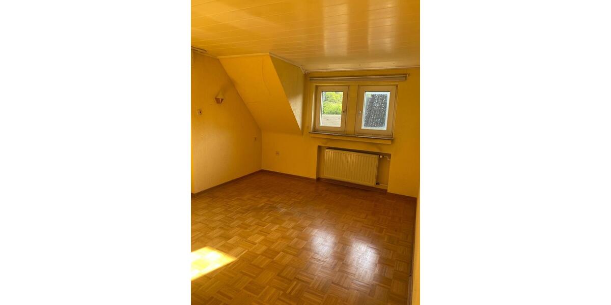 Einfamilienhaus Gütersloh - 8 Zimmer, 180 m&sup2;, 620.000&euro; | Angebot:27428611