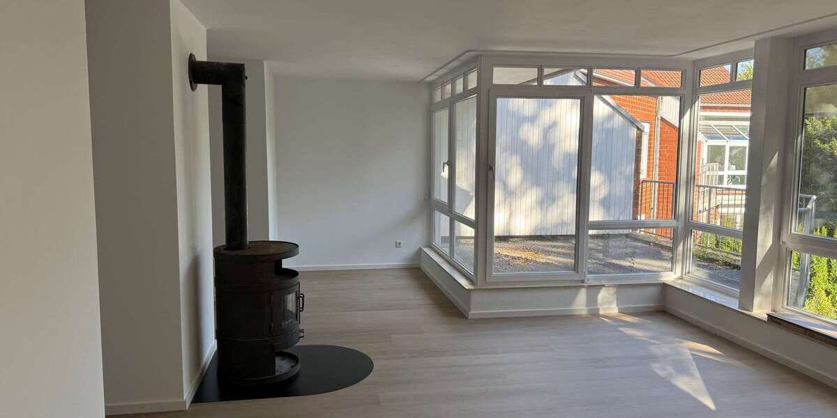 Etagenwohnung Bielefeld Schildesche - 2 Zimmer, 86 m&sup2;, 1.030&euro; | Angebot:27496557