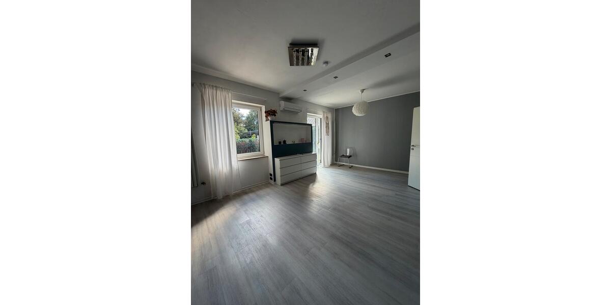 Bungalow Gütersloh Kattenstroth - 7 Zimmer, 272 m&sup2;, 695.000&euro; | Angebot:27470183