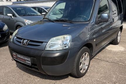 Peugeot Partner 160.000 km 2.990 &euro; Lage 32791