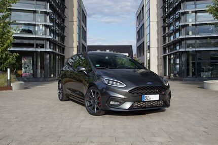 Ford Fiesta 42.500 km 22.000 &euro; Bielefeld 33602