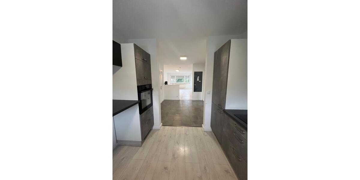 Etagenwohnung Bielefeld Jöllenbeck - 3 Zimmer, 83 m&sup2;, 260.000&euro; | Angebot:27429966