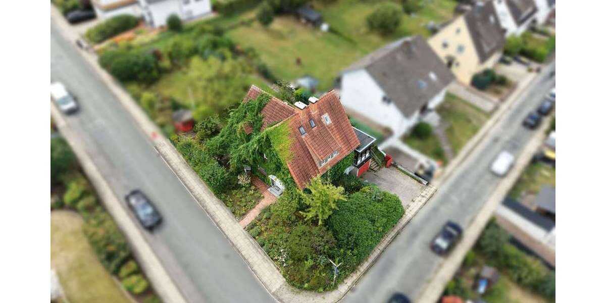 Einfamilienhaus Bielefeld Heepen - 12 Zimmer, 217 m&sup2;, 371.200&euro; | Angebot:27022328