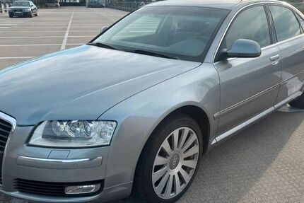 Audi A8 230.611 km 15.900 &euro; Bielefeld 33609