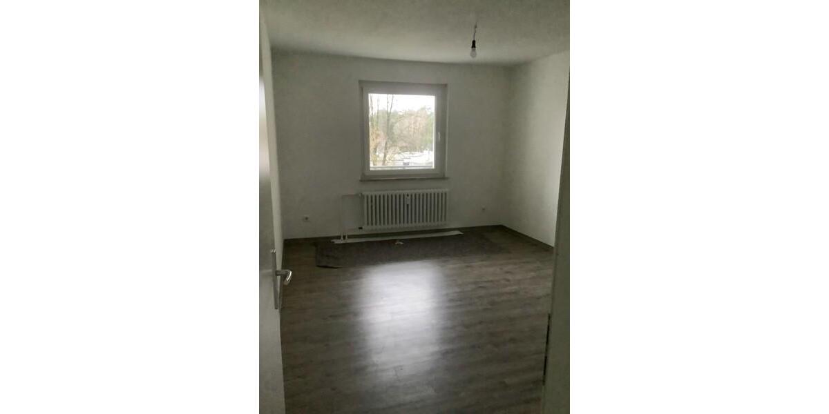 Etagenwohnung Bielefeld Sennestadt - 3 Zimmer, 76 m&sup2;, 675&euro; | Angebot:25566174