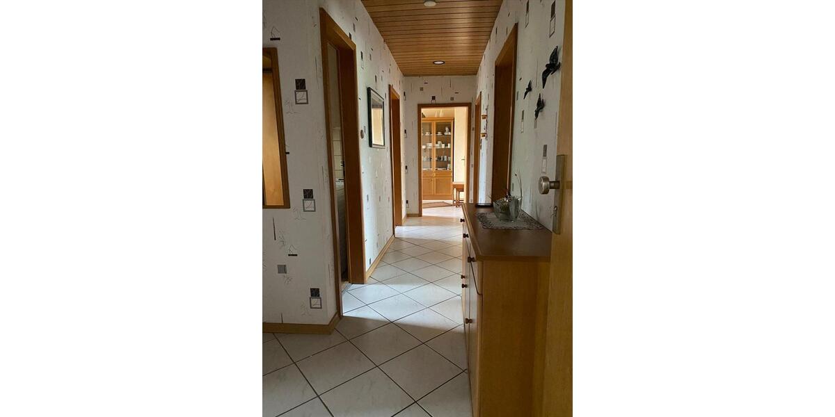 Etagenwohnung Bielefeld Sennestadt - 4 Zimmer, 83 m&sup2;, 192.000&euro; | Angebot:27296052