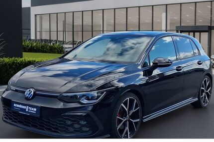 VW Golf 82.068 km 27.490 &euro; Bielefeld 33689