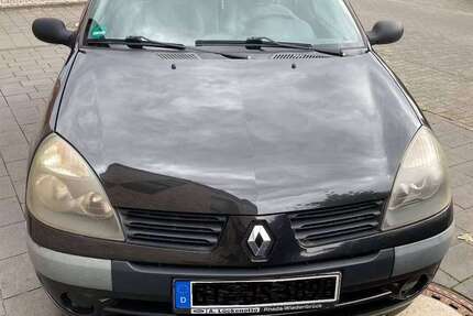 Renault Clio 226.711 km 450 &euro; Rheda-Wiedenbrück 33378