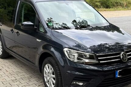 VW Caddy 157.000 km 14.999 &euro; Gütersloh 33334