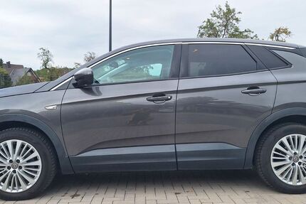 Opel Grandland (X) 102.500 km 10.000 &euro; Oelde 59302