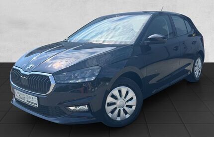 Skoda Fabia 2.934 km 18.680 &euro; Bielefeld 33699