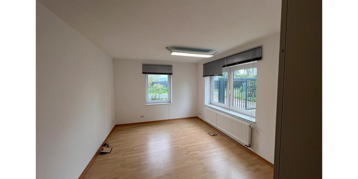 Gewerbeobjekt Verl - 900&euro; | Angebot:26495536