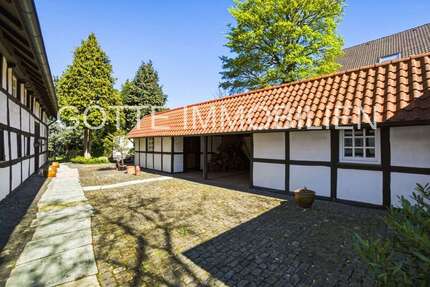 Haus Gütersloh Kattenstroth - 8 Zimmer, 412 m&sup2;, 680.000&euro; | Angebot:27484999