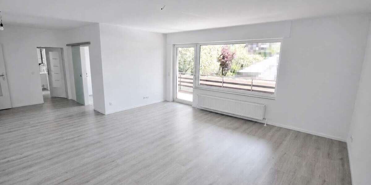 Etagenwohnung Lage - 3 Zimmer, 93 m&sup2;, 199.000&euro; | Angebot:27249979