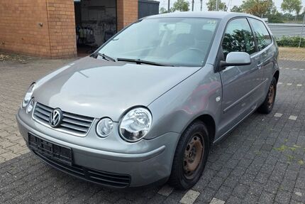 VW Polo 142.536 km 990 &euro; Bielefeld 33647