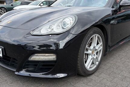 Porsche Panamera 201.699 km 22.790 &euro; Halle Westfalen 33790