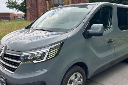 Renault Trafic 175.000 km 23.400 &euro; Warendorf 48231