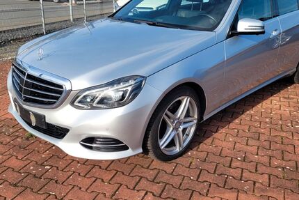 Mercedes-Benz E 400 144.773 km 21.490 &euro; Halle (Westfalen) 33790