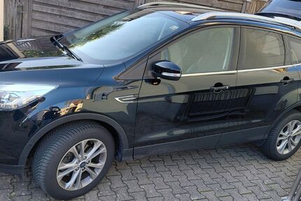 Ford Kuga 68.500 km 12.750 &euro; Bielefeld 33609