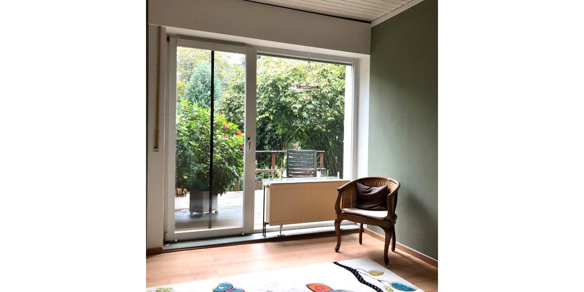 Einfamilienhaus Lage - 6 Zimmer, 180 m&sup2;, 320.000&euro; | Angebot:27457442